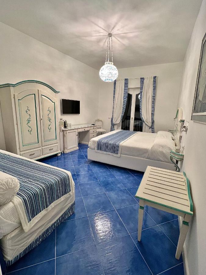 Hotel Villa Delle Palme In Positano Exterior foto