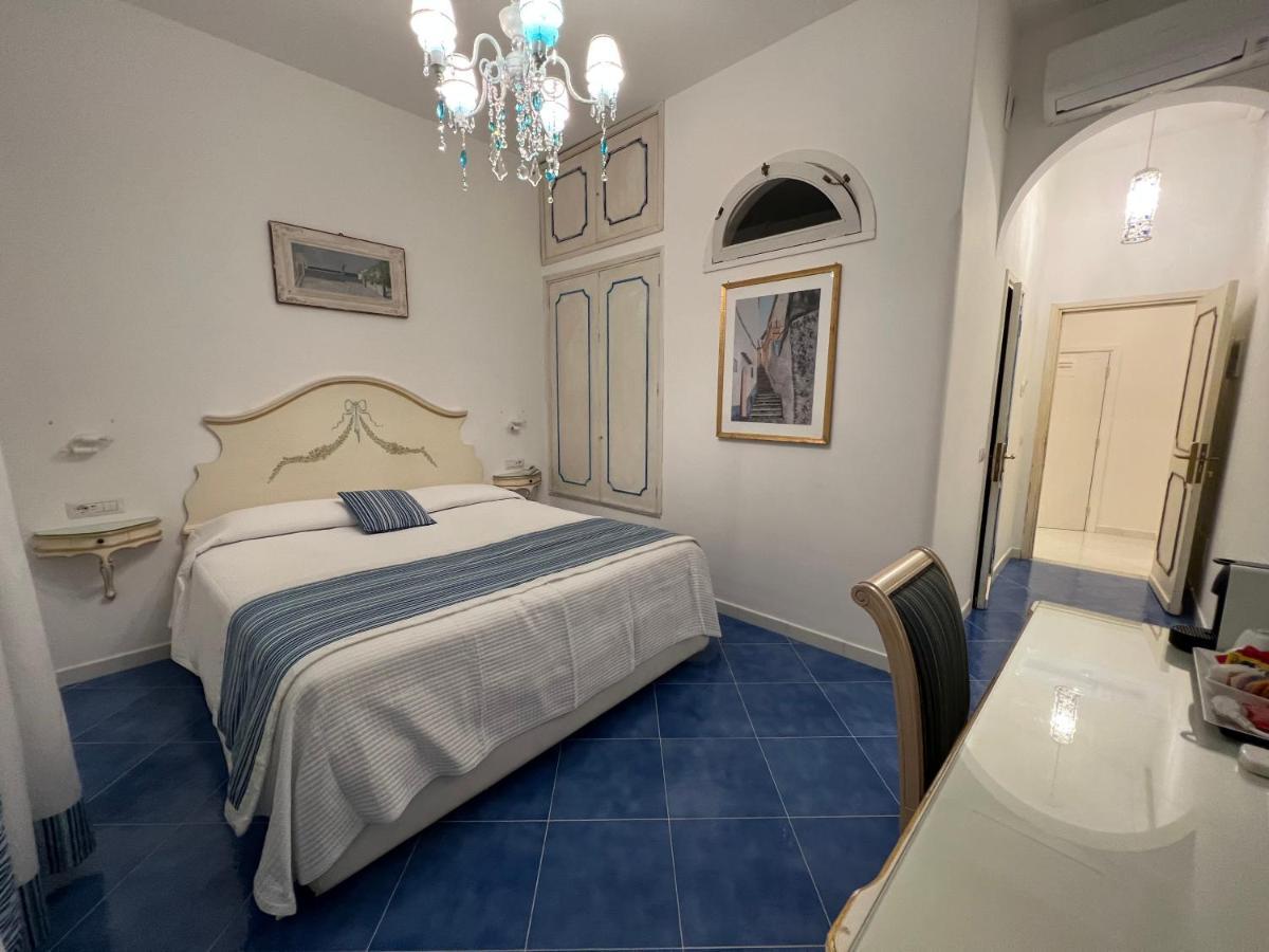 Hotel Villa Delle Palme In Positano Exterior foto