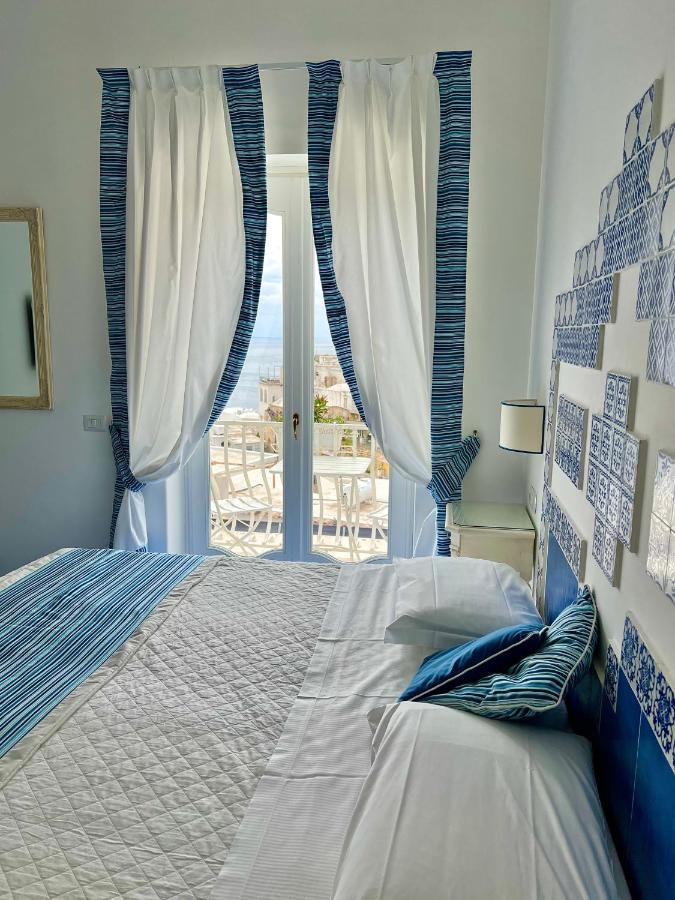 Hotel Villa Delle Palme In Positano Exterior foto